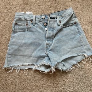 Levi’s 501 denim high waisted shorts